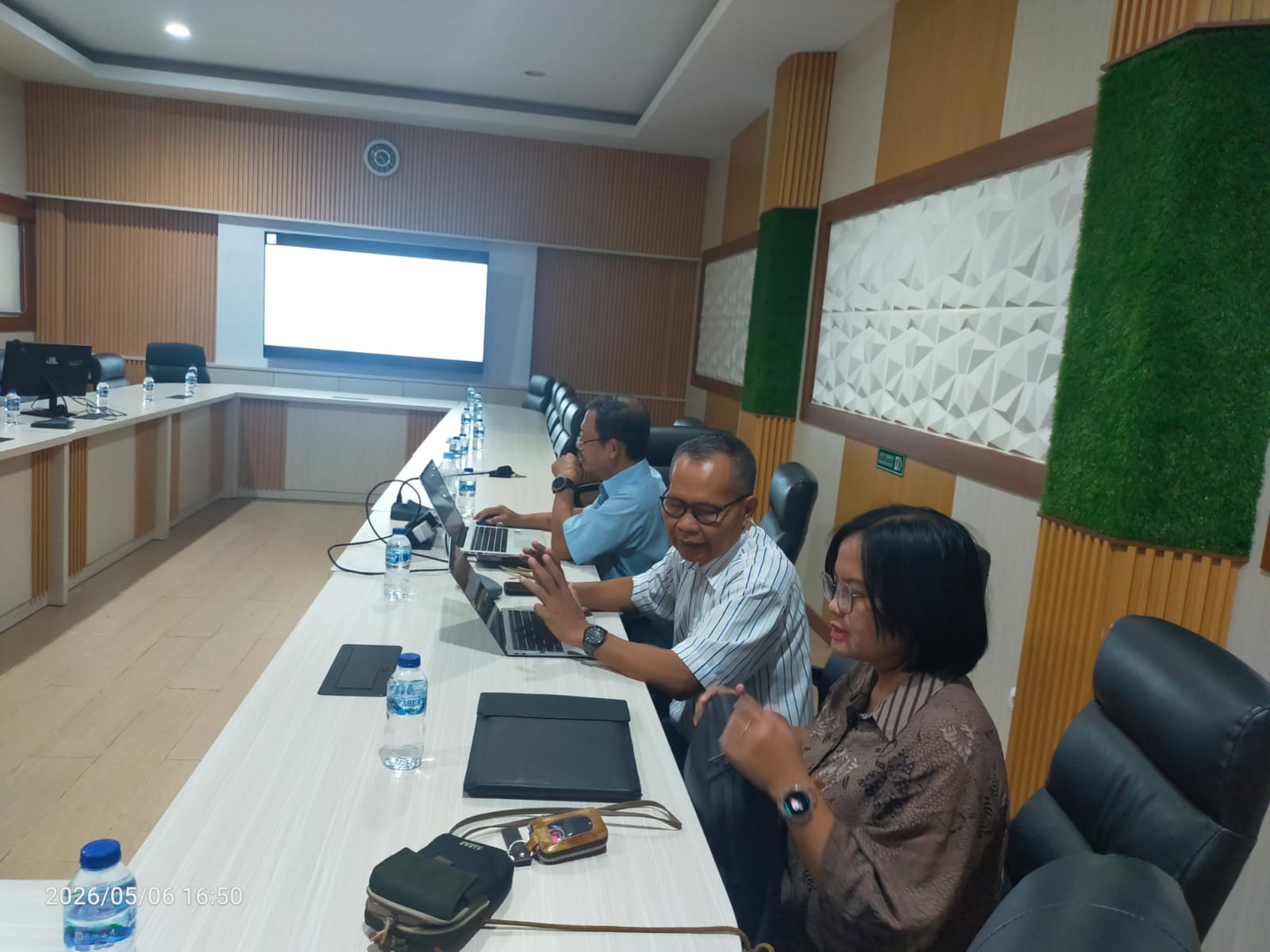 Pertemuan Bi-Weekly 06-05-2026
